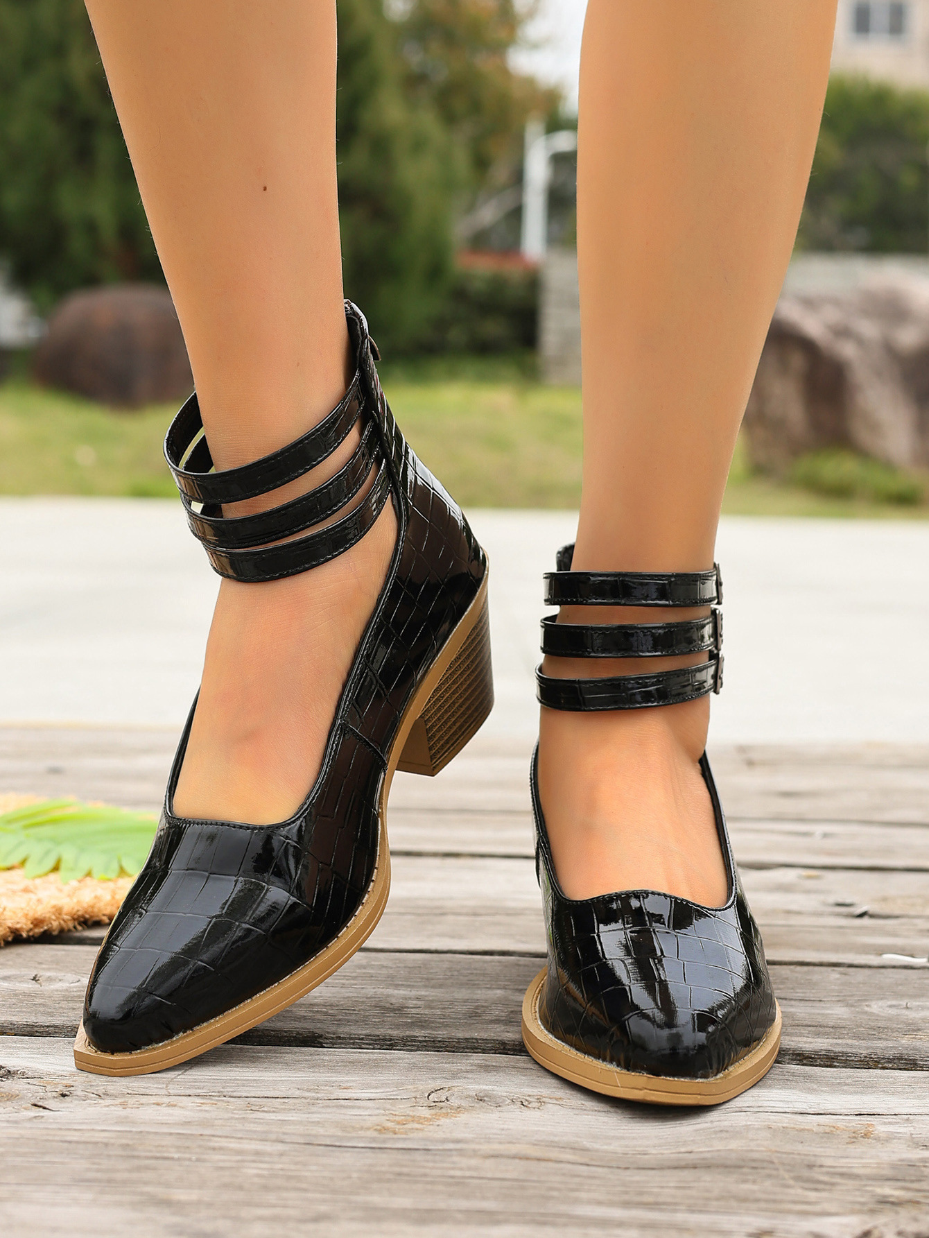 Women's Fashion Plus-Size Zipper High-Heel Pumps